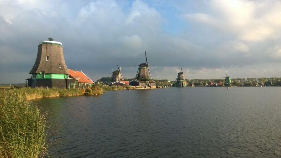 Amsterdam: Zaanse Schans 3-Hour Small Group Tour - What $50 includes, and where the value lies