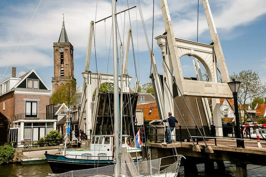 Amsterdam: Zaanse Schans, Edam, Volendam & Marken Bus Tour - Starting near Amsterdam Centraal