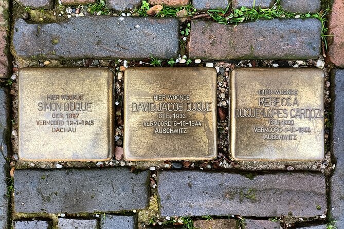 Anne Frank and Amsterdam Jewish History Walking Tour - Kattengat reveals a wartime hiding place