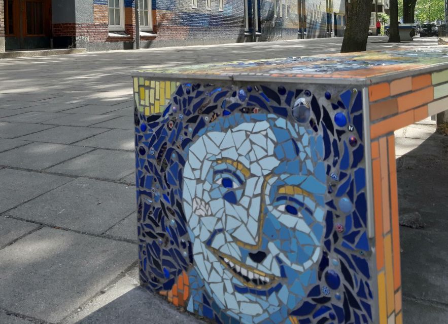 Anne Frank Story & Private 2-Hour Neighborhood Tour - Who should book this walk