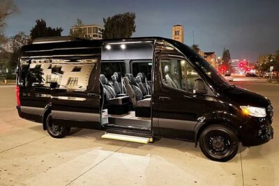 Arrival Private Transfer Amsterdam Airport to Amsterdam City Center by Minibus
