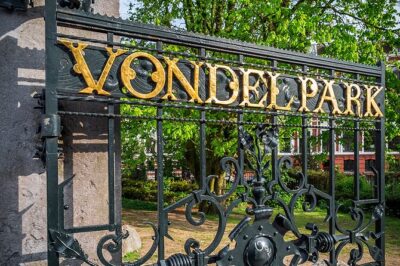 Authentic tour of Amsterdam: Jordaan, Ana Frank and Vondelpark