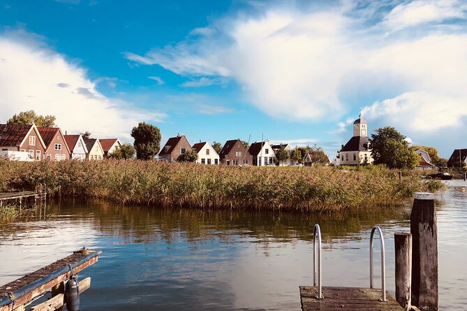 Best of Dutch Countryside: Giethoorn, Windmills, Secret Villages - Almere and the farm stop