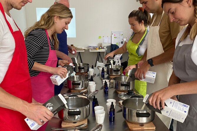 Cheese making workshop next to De Hallen, heart of Amsterdam - Key points about this Amsterdam cheese class