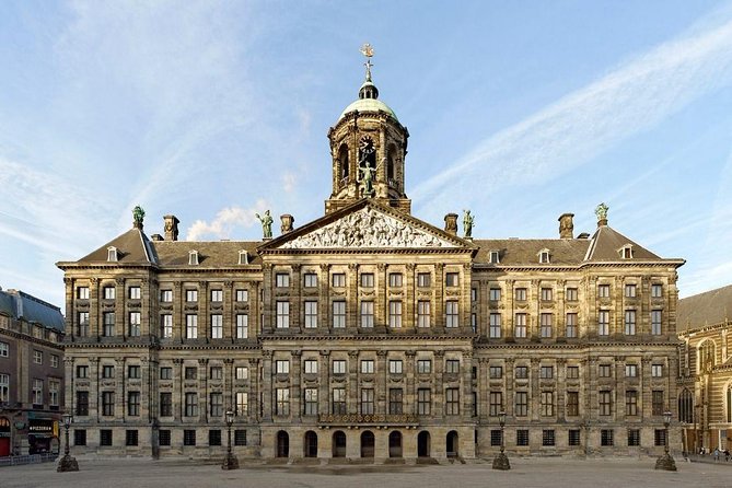 CULTURE Cultural city tour - Torensluis brings the canals into focus