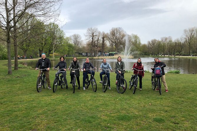 Daily group bike tour in Spanish. - Herengracht and Amsterdam’s grand canals