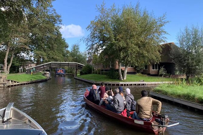 Day Tour Giethoorn, Afsluitdijk and Zaanse Schans with Boat Cruise - Zaanse Schans: windmills with hands-on stops