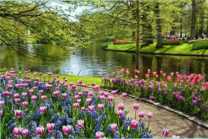 Day Trip to Keukenhof Gardens from Amsterdam with Tour Guide - The Guide Question: What You Can Reasonably Expect