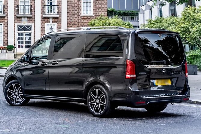 Departure from Amsterdam City to Amsterdam Airport AMS by Minivan - Leaving Amsterdam from your hotel