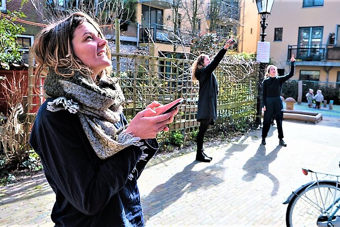 Discover Amsterdam Vondelpark in this Outside Escape city game! - Key points about the Vondelpark game