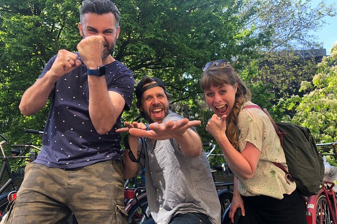 Discover Amsterdam Vondelpark in this Outside Escape city game! - Stop 3: Vondelkerk and P.J.H. Cuypers
