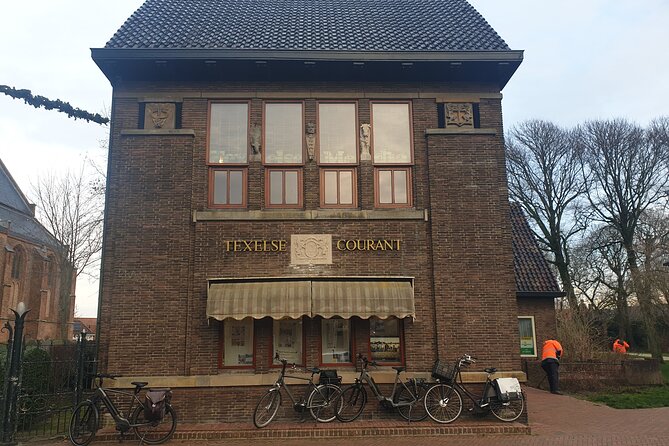 Discover Texel (Den Burg) with Self-Guided Outside Escape game - De Hogeberg and the everyday side of Den Burg