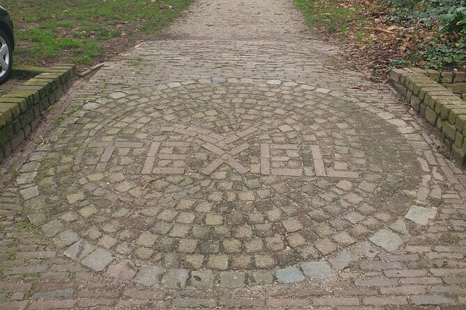 Discover Texel (Den Burg) with Self-Guided Outside Escape game - Oudheidkamer Texel and the islands past