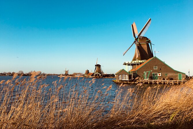 Dreamy Dutch Villages Tour: Giethoorn, Zaanse Schans & More - Zaanse Schans, where Dutch icons gather