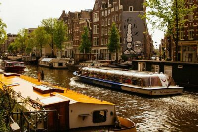 Drinks & Bites in Amsterdam Private Tour