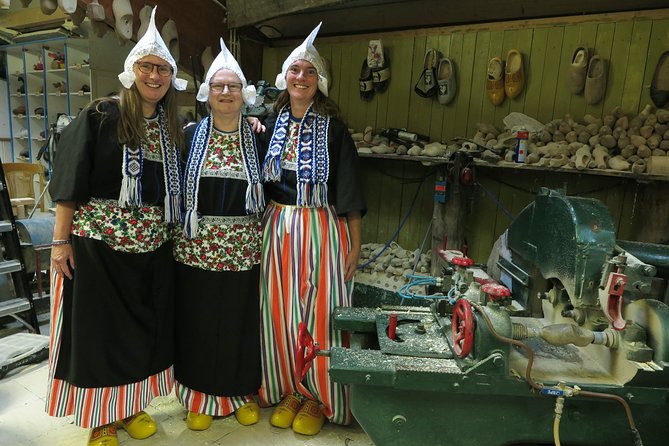 Dutch Experience in Volendam with Traditional Outfits - Timing, language, and practical comfort