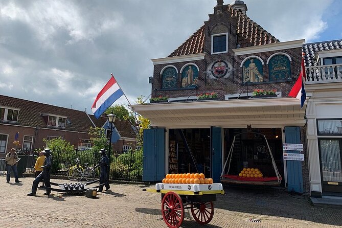 E-Bike PRIVATE tour Countryside of Amsterdam Volendam Marken - Why the private e-bike setup matters