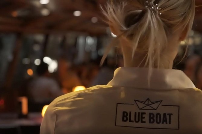Evening Canal Cruise in Amsterdam with Wine & Cheese Option - Wine, cheese, snacks, and what you actually receive