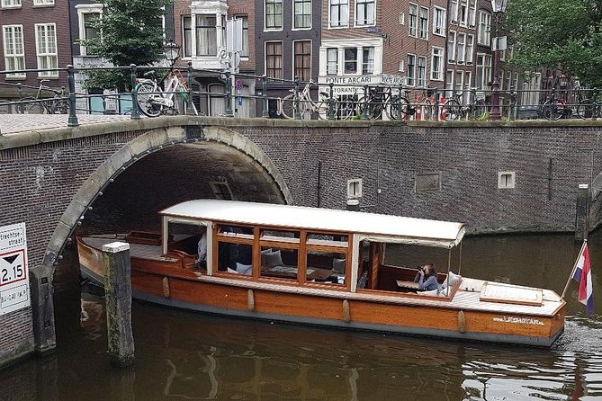 Exclusive Cruise! 90 min - 12 guests max - Book Leemstar! - Why this small boat changes the Amsterdam canal ride