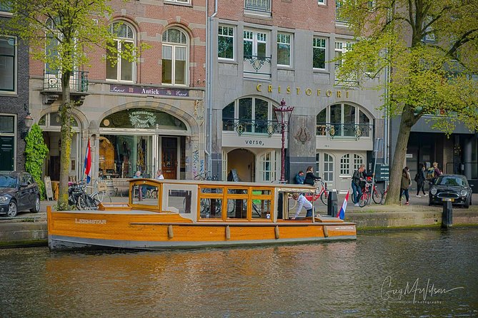 Exclusive Cruise! 90 min - 12 guests max - Book Leemstar! - Comfort in Amsterdam’s uncertain weather