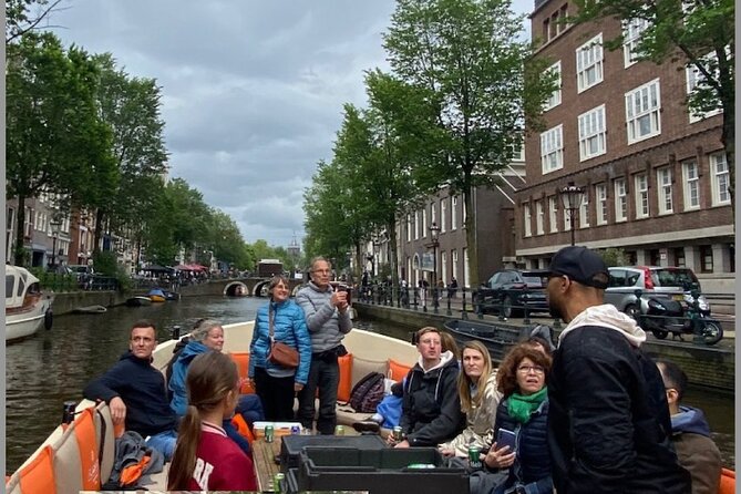 Explore Amsterdam by Bike in the Company of a French Local Guide - Begijnhof and the older heart of Amsterdam