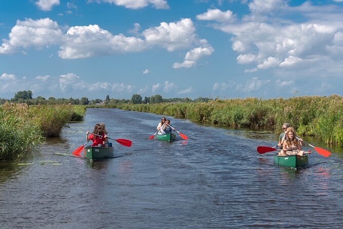 Fresh nose tour with the canoe through the nature near Amsterdam - Timing, weather, and practical planning