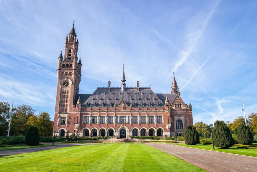 From Amsterdam: Rotterdam, Delft & The Hague Guided Day Tour - Key points to know before booking