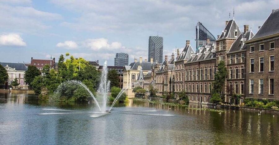 From Amsterdam: The Hague Private Trip and Mauritshuis Entry - Madurodam in miniature