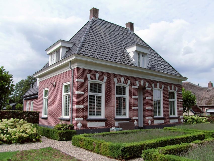 From Amsterdam: Zaanse Schans and Giethoorn Countryside Trip - Is $516 per person good value?