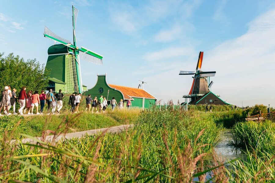 From Amsterdam: Zaanse Schans, Edam, & Marken Full-Day Trip - The cheese farm: the most hands-on part of the day