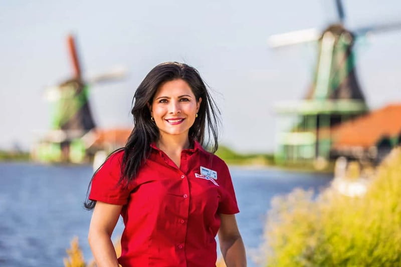 From Amsterdam: Zaanse Schans, Volendam, and Marken Day Trip - Clogs, steam power, and traditional crafts