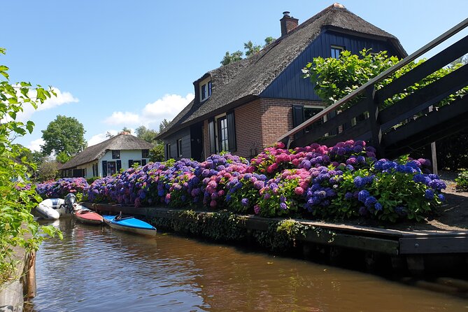Giethoorn Day Tour from Amsterdam with Small Boat Ride - How much time will you really have?