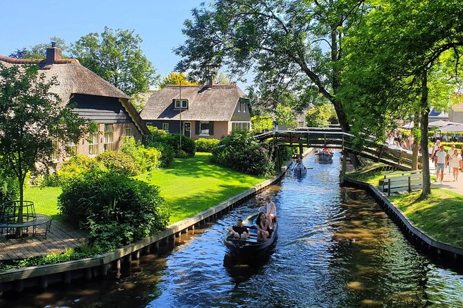 Giethoorn, Zaandam & Zaanse Schans Day Tour w/ Small Boat Ride - Watching wooden shoes take shape
