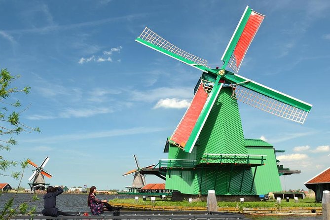 Giethoorn, Zaanse Schans Windmills Guided Day Trip from Amsterdam - The 8:00 am departure from Amsterdam