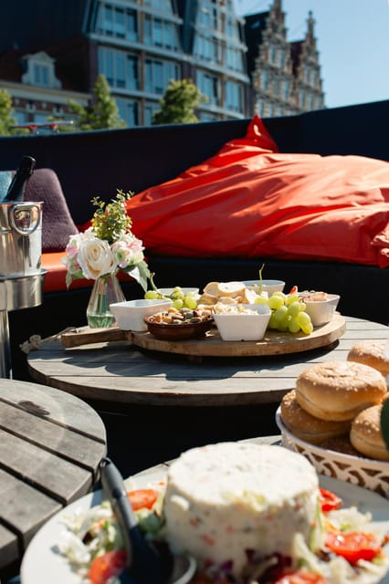 Haarlem Private Canal Tour with Bites and Unlimited Drinks - Medieval facades and St. Bavo’s Cathedral