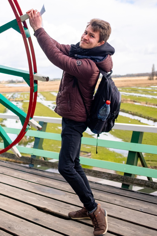 Half-Day Private Guided Sightseeing Tour of Zaanse Schans - Waffles, chocolate beer, and the final café stop