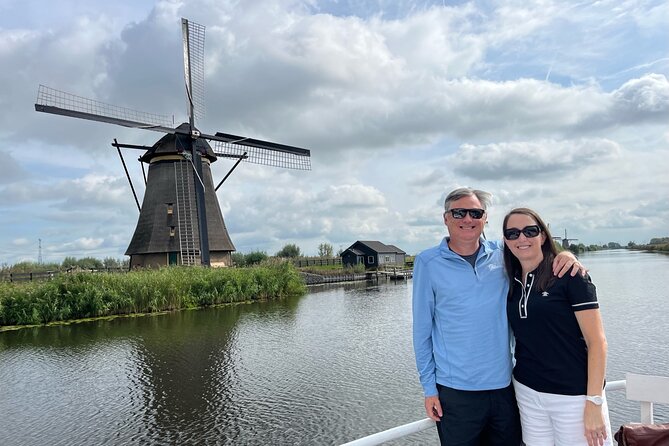 Kinderdijk Windmills, Delft City & Delft Blue Factory Visit - Steven’s private guiding is the tour’s biggest advantage