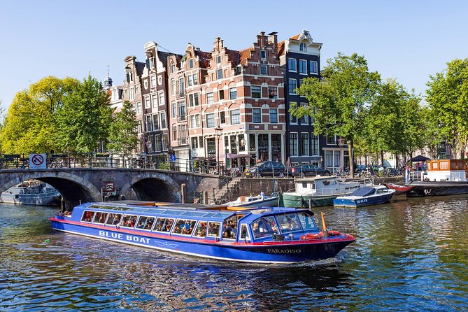 Moco Museum Amsterdam Entry and 75-minute Canal Cruise - Timing, group size, and practical planning