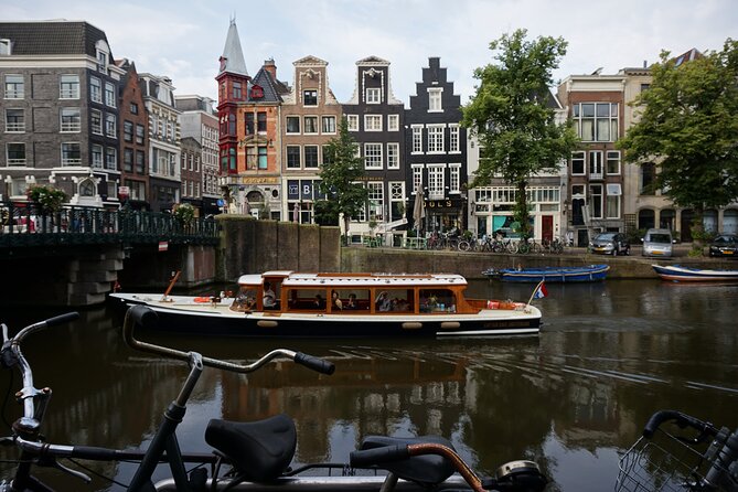 Morning Canal Cruise Amsterdam in Small-Group - A 1928 boat with a personal feel