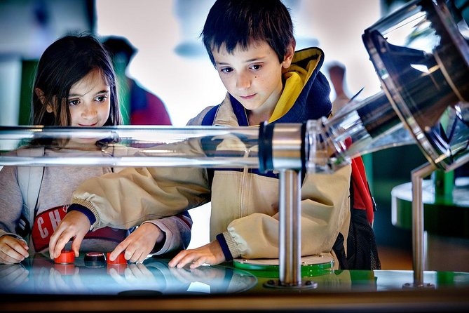 NEMO Science Museum Amsterdam Admission Ticket - Adding the Amsterdam canal cruise
