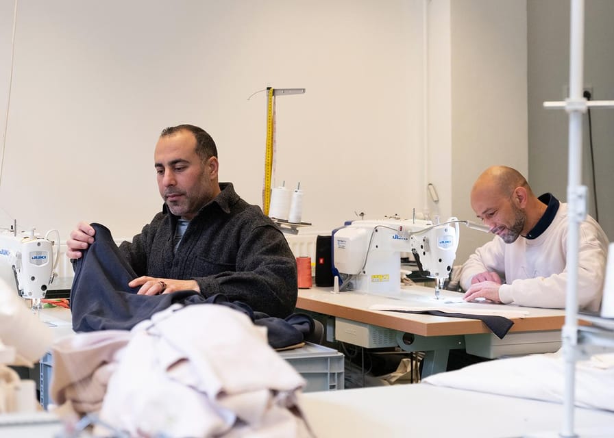 New Optimist: Atelier Visit & Shopping tour - Shopping limited-edition Amsterdam fashion