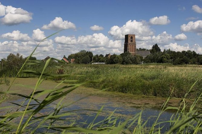 Off the beaten paths Dutch Country Side Private Tour in Jaguar - Simonehoeve adds cheese, clogs, and a hands-on pause