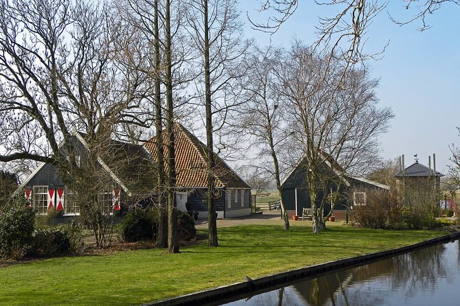 Off the Beaten Paths Dutch Landscape Private Tour 1/2 day Jaguar - Broek in Waterland, where rural Holland feels real