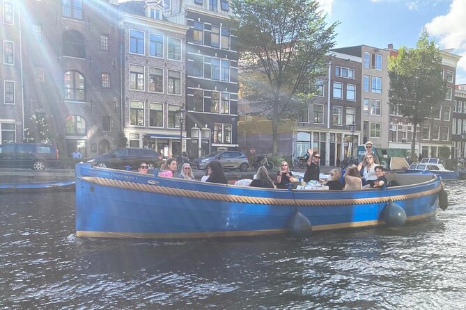 Open Dutch Boat! Silent electric drive. Nice cosy boat ride... - Key points to know before you book
