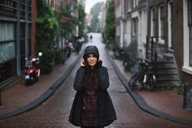 Personal Travel and Vacation Photographer Tour in Amsterdam - De Pijp for a more local neighborhood feel
