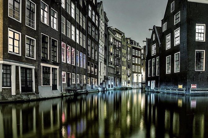 Private Amsterdam Bike Tour with a local guide (also for families) - Around Artis Zoo for a different city view