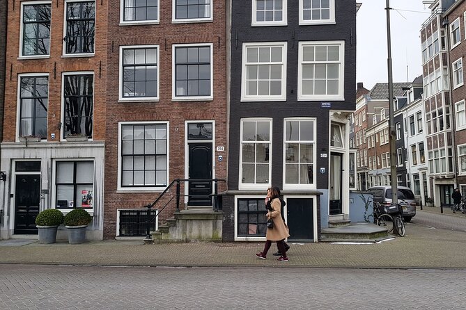 Private Amsterdam Food Tour & Dutch Pancake Class with a Local - What the $139 price means in practice