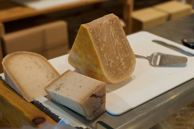 Private Amsterdam Food Tour with Local - Jordaan: classic food in a 17th-century neighborhood