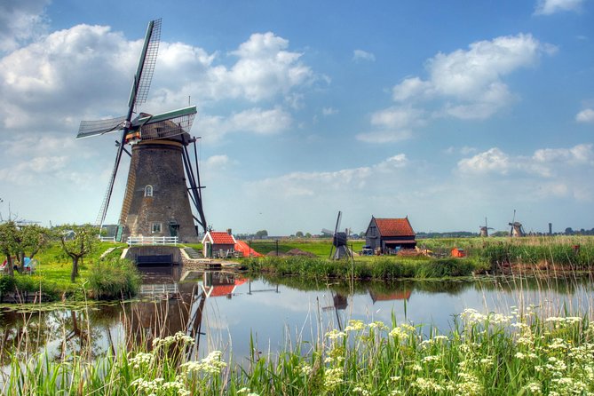 Private Day Trip from Amsterdam to Rotterdam and the Hague - Is $552.11 per person a fair price?