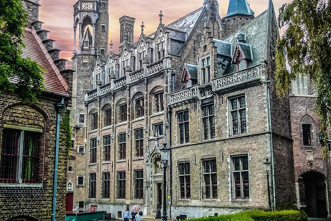 Private day trip to Bruges from Amsterdam - The guide is most useful when you have priorities